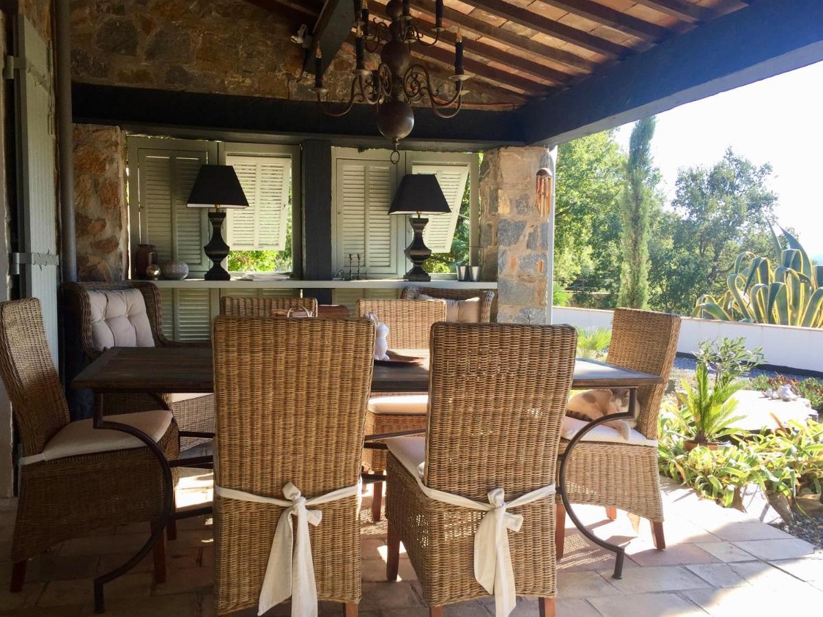 Bed and Breakfast Les Aurochs Grimaud Zewnętrze zdjęcie