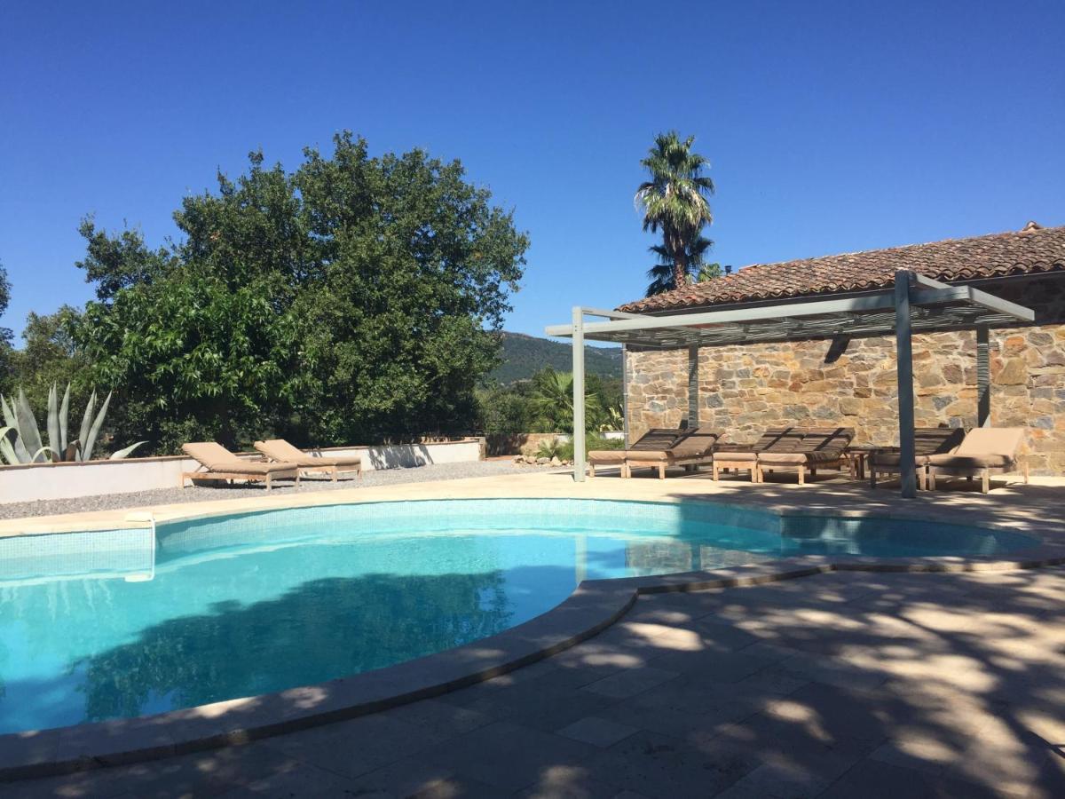 Bed and Breakfast Les Aurochs Grimaud Zewnętrze zdjęcie