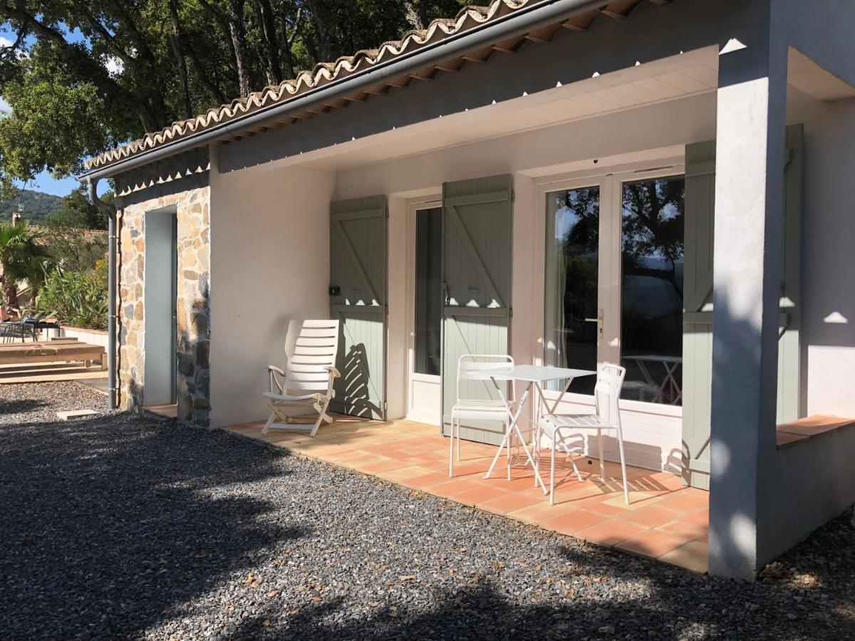 Bed and Breakfast Les Aurochs Grimaud Zewnętrze zdjęcie