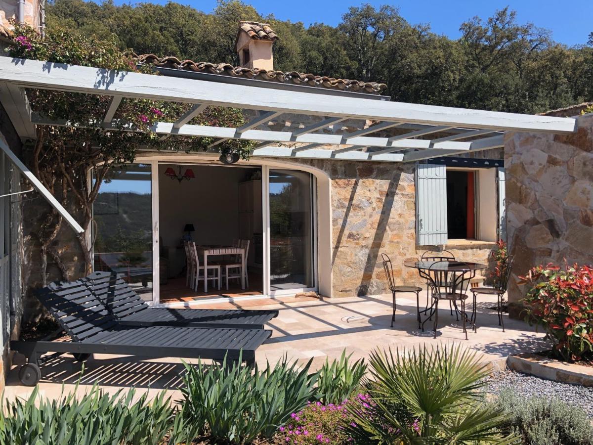 Bed and Breakfast Les Aurochs Grimaud Zewnętrze zdjęcie