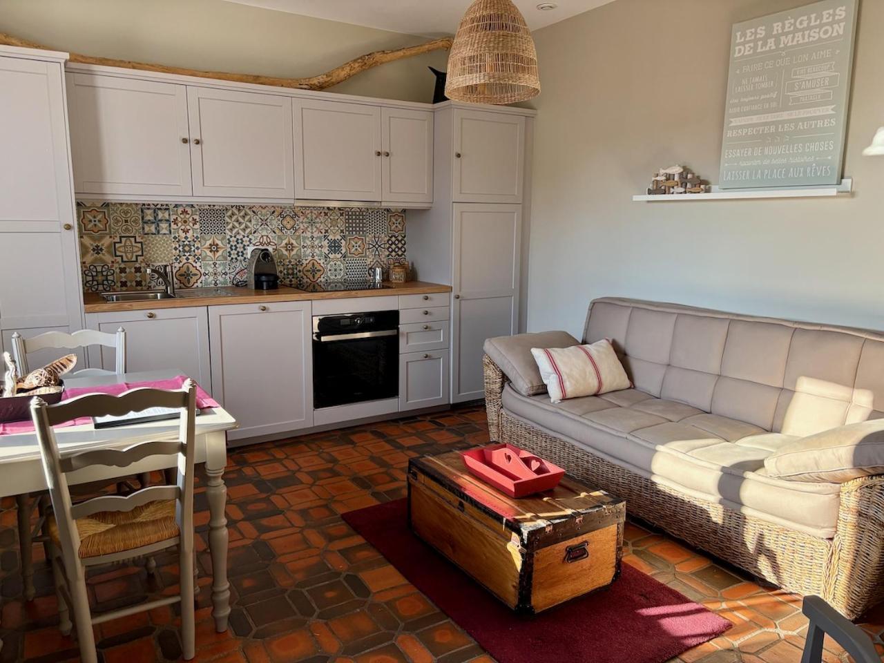 Bed and Breakfast Les Aurochs Grimaud Zewnętrze zdjęcie
