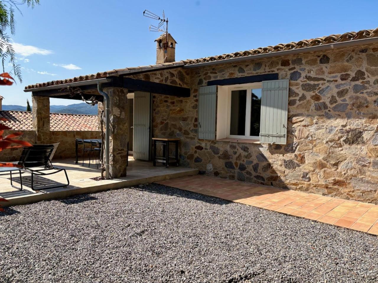 Bed and Breakfast Les Aurochs Grimaud Zewnętrze zdjęcie